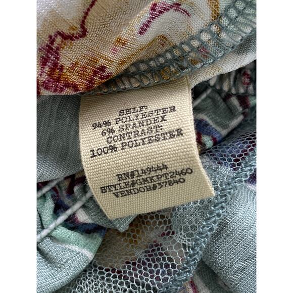 BKE Gimmicks Sheer Lace Crop Top Size M Floral Smocked Sheer Fairy Romantic Boho - Picture 7 of 10